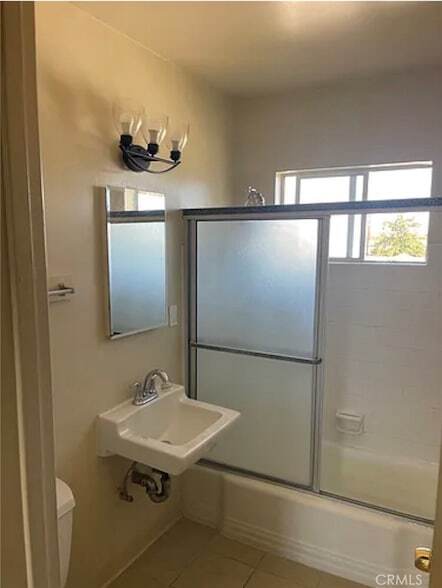 Foto del edificio - 15 E Los Higos St