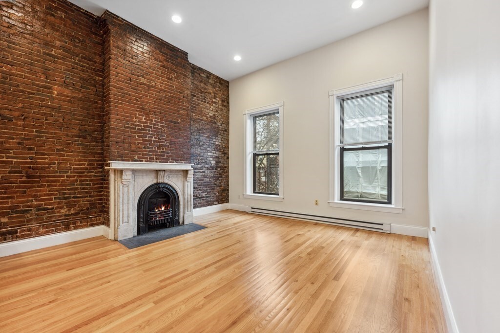 Foto principal - 672 Tremont St