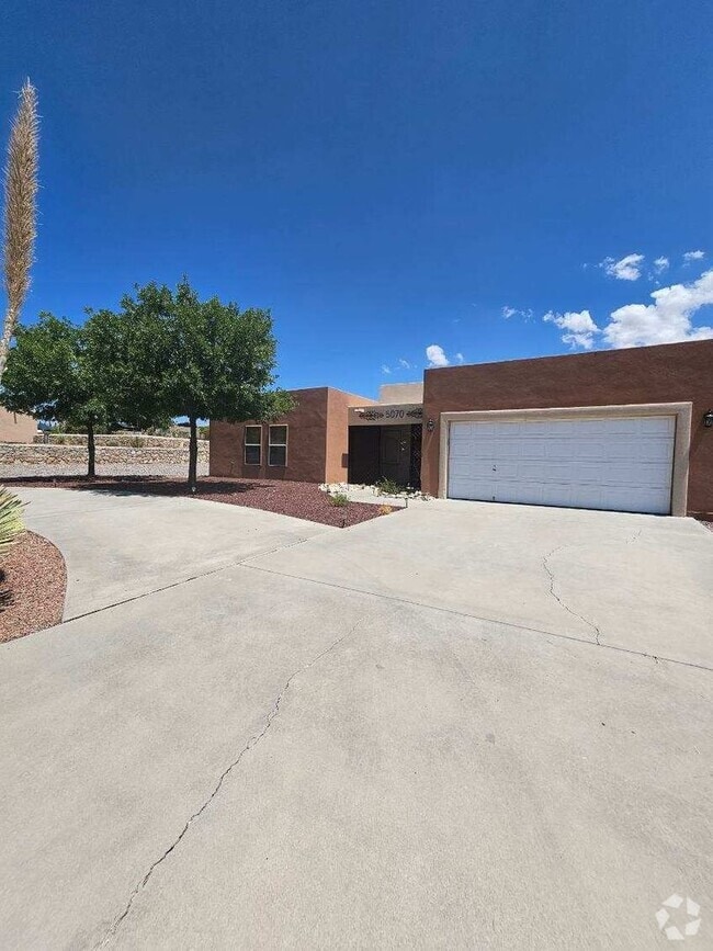 Building Photo - 5070 Usana Ct
