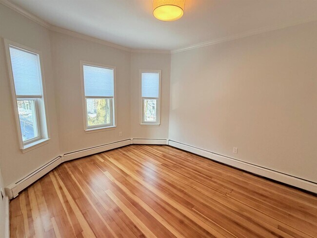 Foto del edificio - 172 Putnam Ave