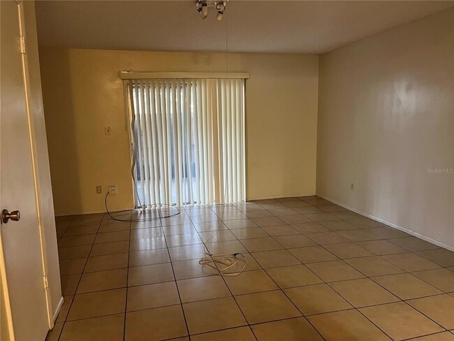 Building Photo - 4835 Lighthouse Cir