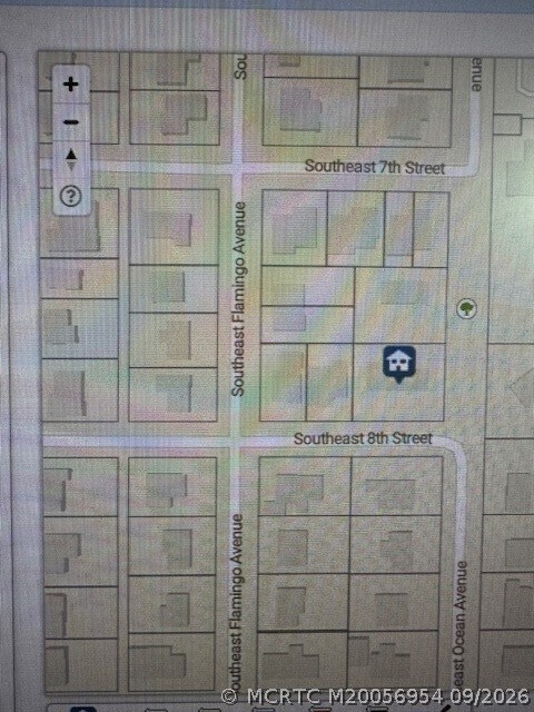 Foto del edificio - 1651 SE 8th St