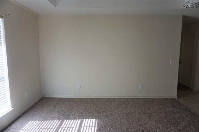 Building Photo - 4710 Brookdale Dr