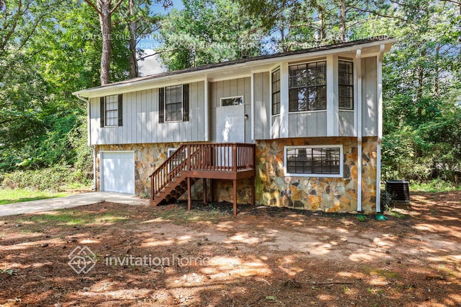 Building Photo - 5544 Petite Point