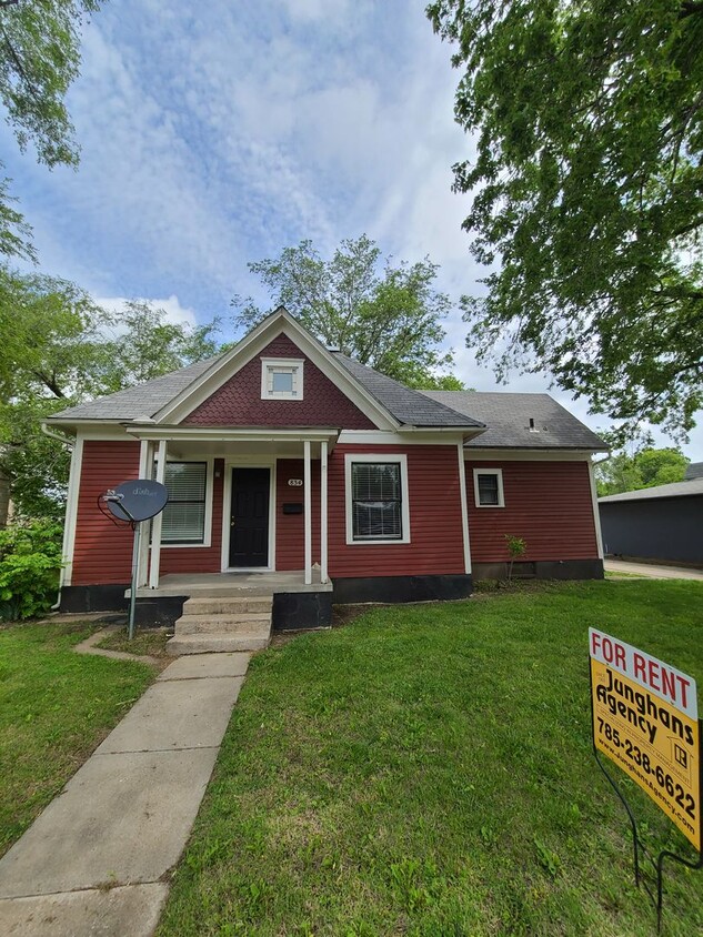 Primary Photo - 2 Bedroom with Shed