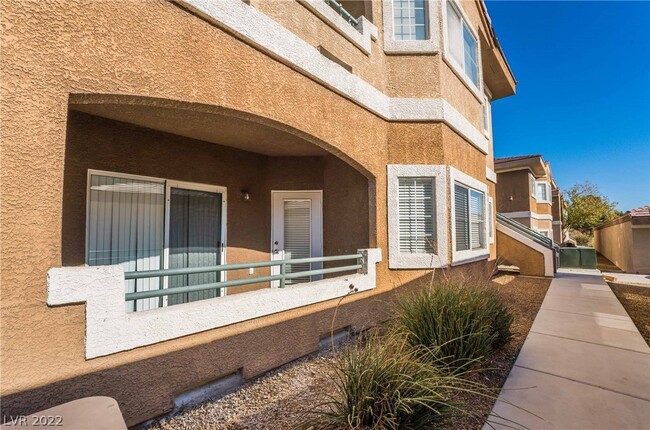 Building Photo - 833 Aspen Peak Loop