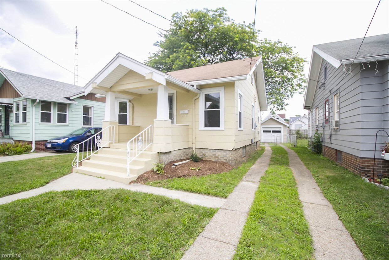 Foto principal - 5323 Winona Dr