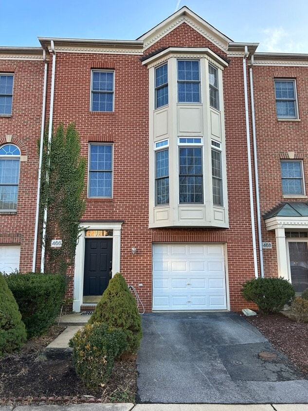 466 Winding Rose Dr, Rockville, MD 20850 Townhome Rentals in Rockville MD