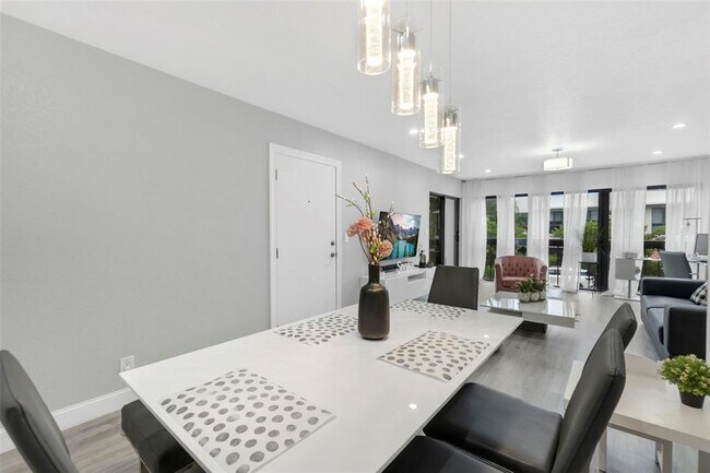 Foto del edificio - 5495 NE 25th Ave