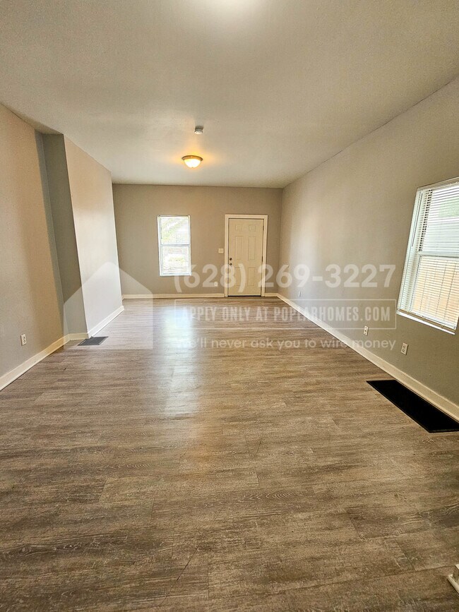 Building Photo - 675 Stanley Ave