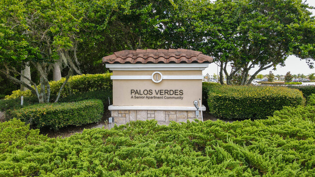 Foto del edificio - Palos Verdes- A 55+ Active Adult Community