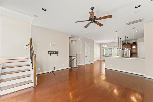 Foto del edificio - 1326 Paige St
