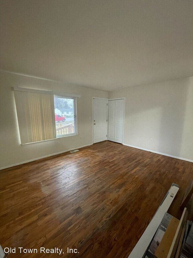 Building Photo - 3 br, 1 bath House - 1758 Heather Ridge