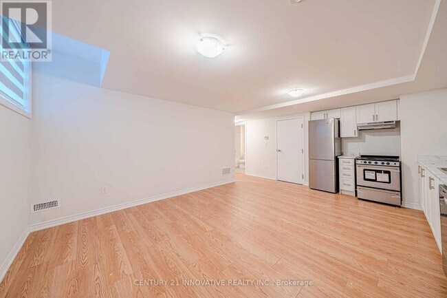 Building Photo - 137 Terry Fox Dr