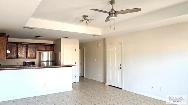 Foto del edificio - 6625 Garden Woods Ave