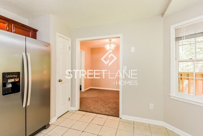 Foto del edificio - NOW OFFERING FIRST FULL MONTH FREE!