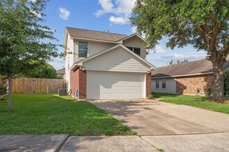 Building Photo - 18911 Brownstone Mills Dr