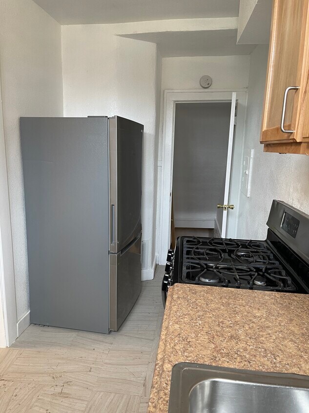 Foto del edificio - 12735 Lawton St