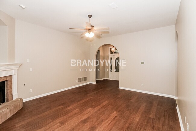 Building Photo - 1581 Farkleberry Dr