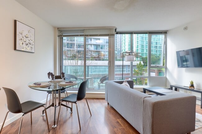 Photo du bâtiment - 233 Robson St