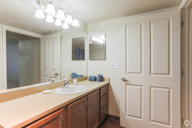 Interior Photo - Sofi at Cedar Mill