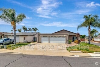 Building Photo - 568 Larchwood Dr