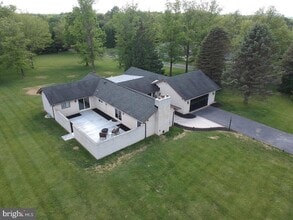 Building Photo - 5471 Harris Farm Ln