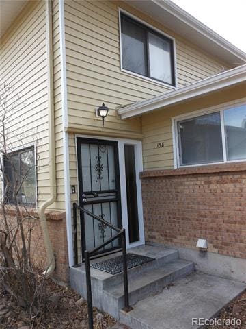 Building Photo - 3351 S Field St