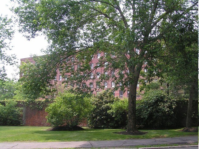 Foto del edificio - 12 Crowninshield St