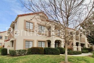 Building Photo - 13059 Wimberly Square