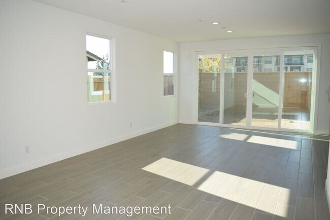 Building Photo - 4 br, 3 bath House - 1098 Sagittaria Court