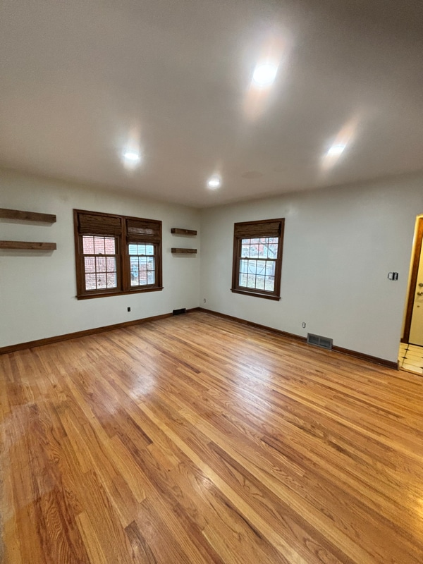 Building Photo - 4544 Mason St