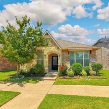Building Photo - 2064 Barx Dr