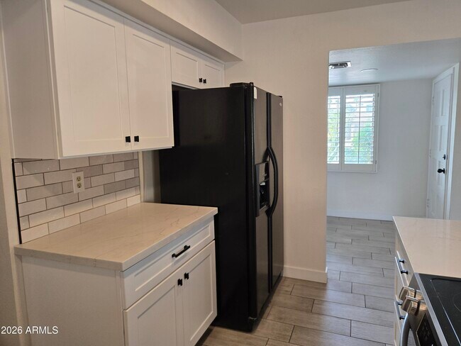 Foto del edificio - 5117 W Acoma Dr