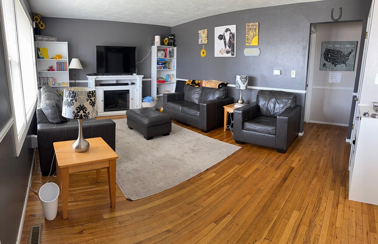Foto principal - 707 W 15th St