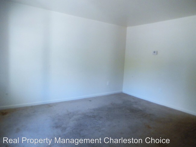 Building Photo - 1214 Boonehill Rd