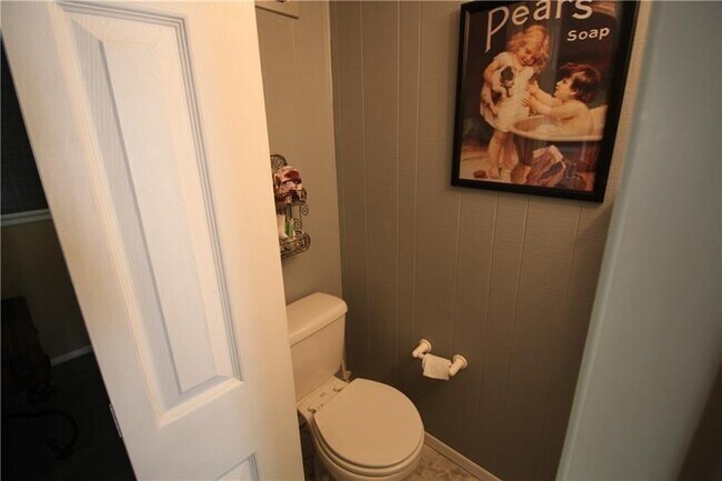 Foto del edificio - 3753 Evergreen Dr