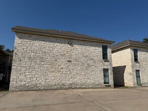 Building Photo - 1920 S 8th St