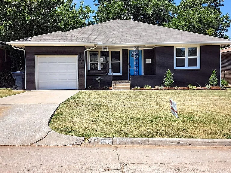 Photo - 1235 NW 84th St (Oklahoma City, OK)