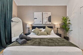 Building Photo - 515 Altic St