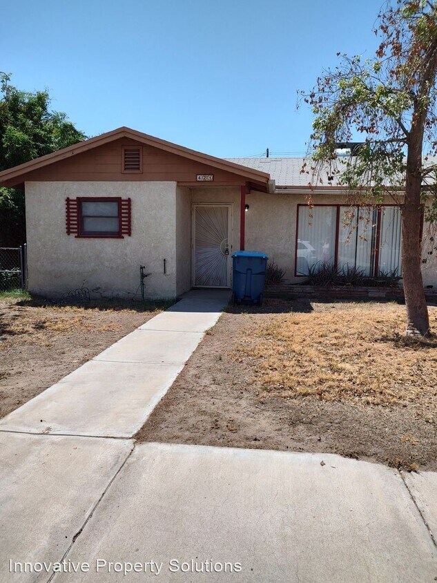Foto principal - 2 br, 2 bath House - 421 Bazoobuth