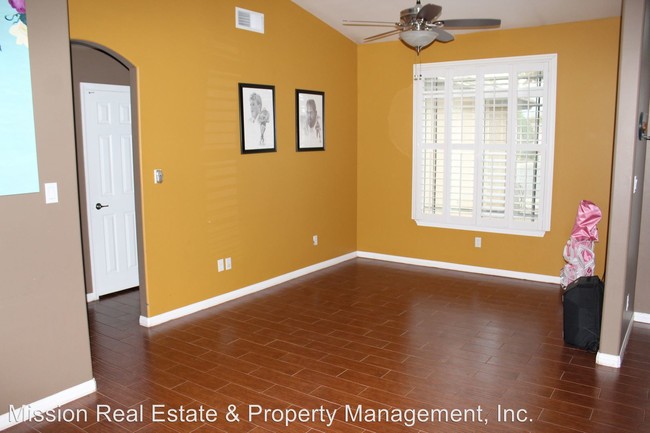 Building Photo - 4602 Polo Club Dr