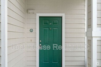 Building Photo - 130 Southern Pecan Cir