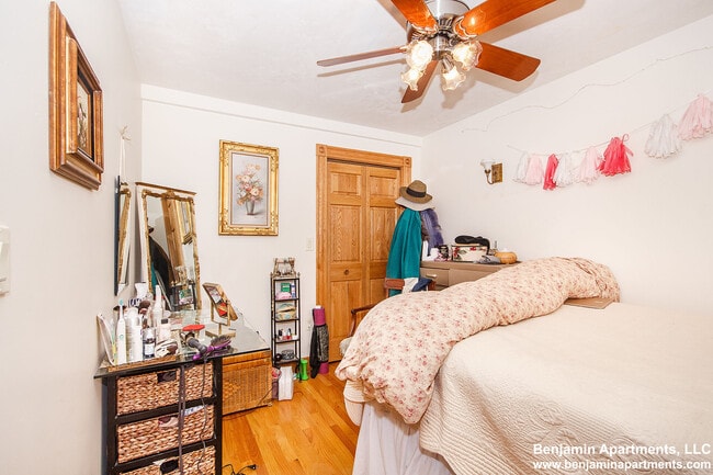 Building Photo - 61 Anderson St