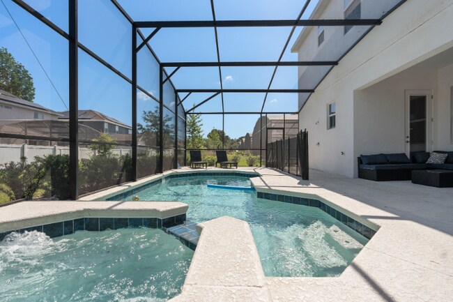 Building Photo - 4491 Monado Dr