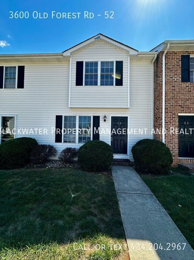 Building Photo - 3600 Old Forest Rd