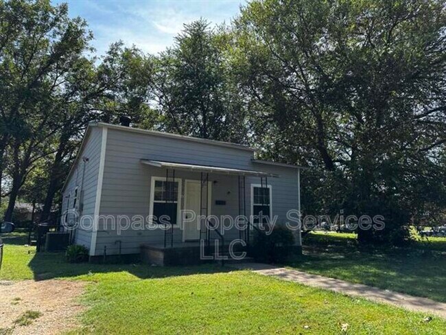 Building Photo - 507 Dunbar Ave