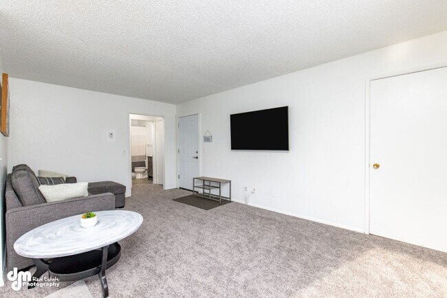 Foto del edificio - 2906 W 32nd Ave