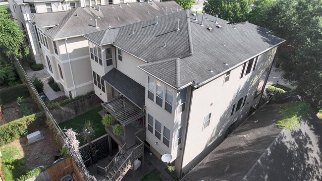 Building Photo - 6409 Westcott St