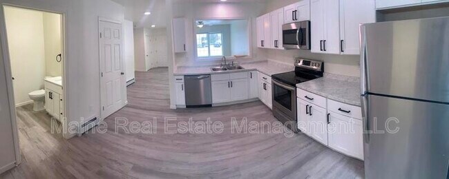 Foto del edificio - 605-607 Brunswick St